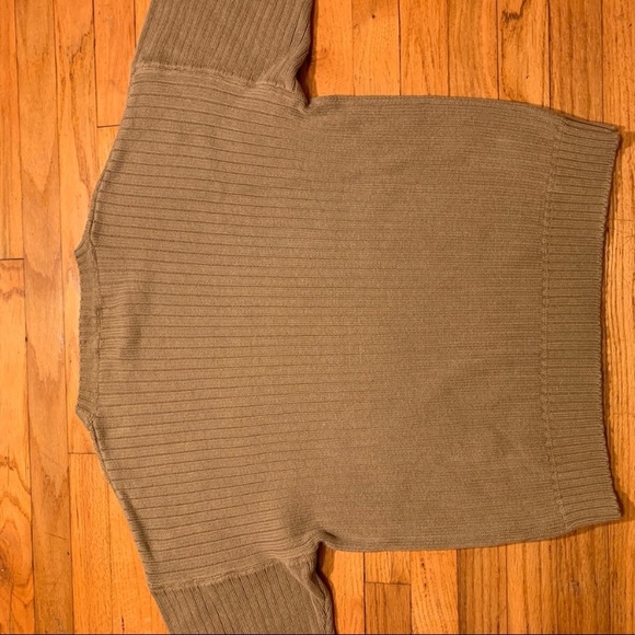 Chaps x Ralph Lauren Men’s Large Tan-Green Sweater - Picture 3 of 6